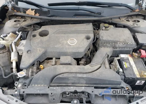 2015 Nissan Altima 2.5 S z USA, uszkodzony, nr VIN 1N4AL3AP8FC269126